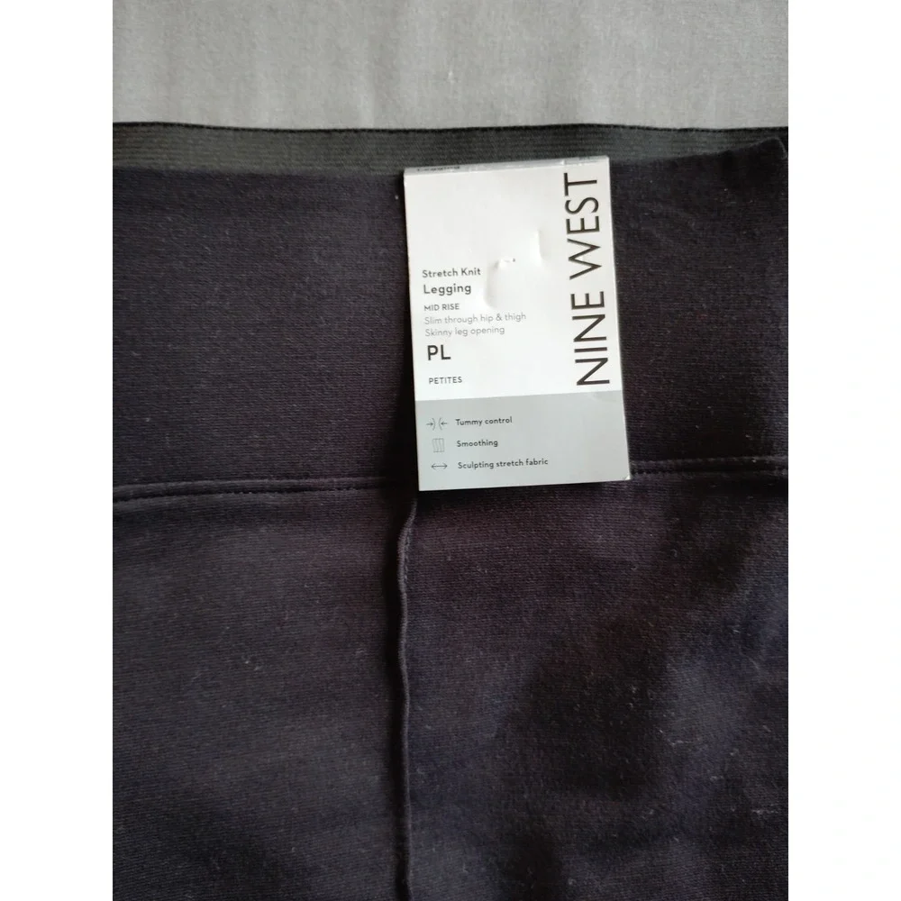 Nine West yoga athletic